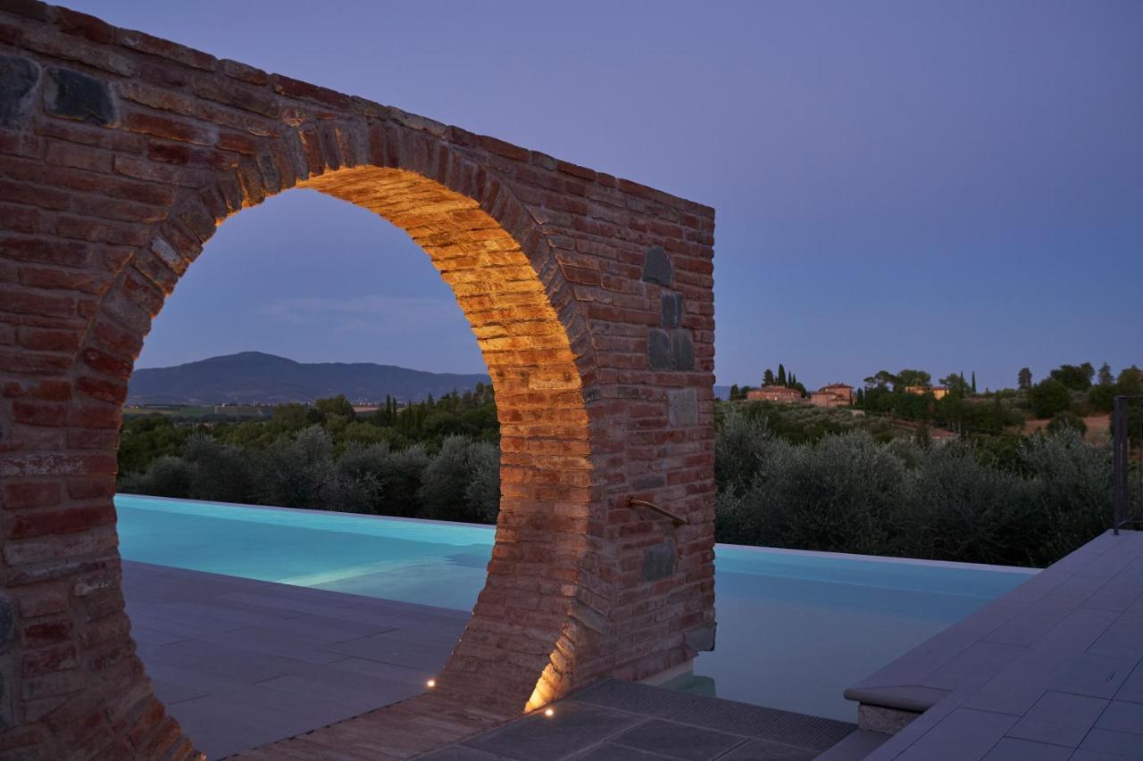 Borgo 69 Villas & Suites Foiano Della Chiana Exterior photo