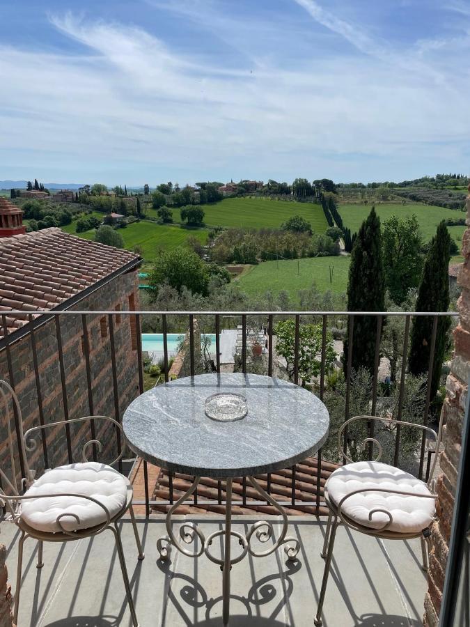Borgo 69 Villas & Suites Foiano Della Chiana Exterior photo