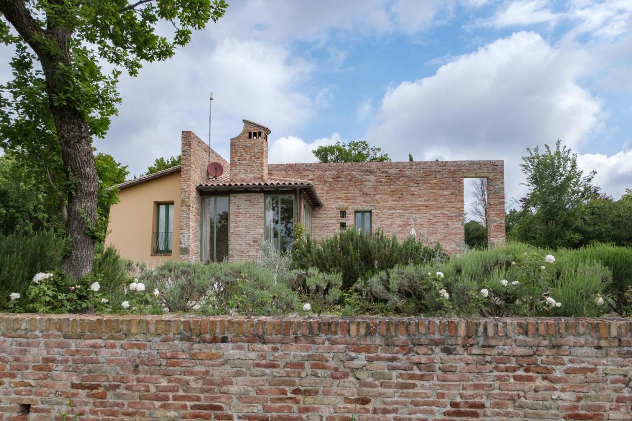 Borgo 69 Villas & Suites Foiano Della Chiana Exterior photo