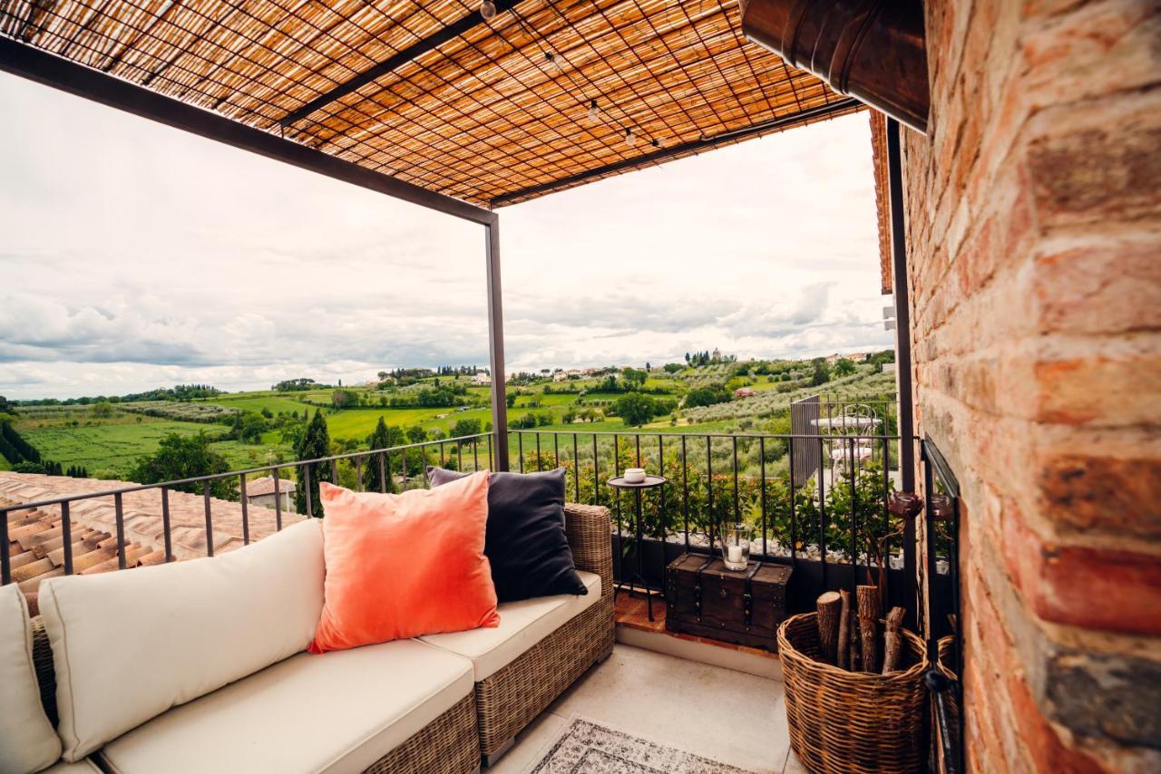 Borgo 69 Villas & Suites Foiano Della Chiana Exterior photo